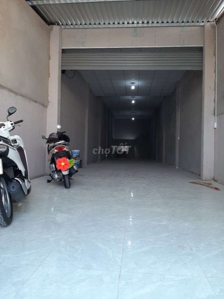 Nhà nguyên căn cấp 4 cần cho thuê giá 9 triệu/tháng, hẻm Hiệp Thành 6, Quận 12, dtsd 140m2