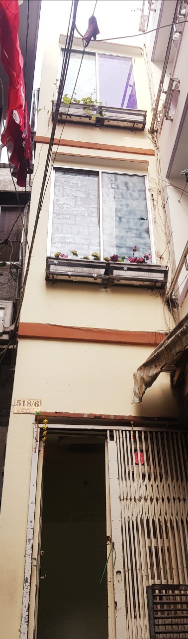 Cho thuê nhà NC 3x6 1 trệt 2 lầu tại Hẻm Nguyễn Đình Chiểu P4 Q3 giá 6tr/th