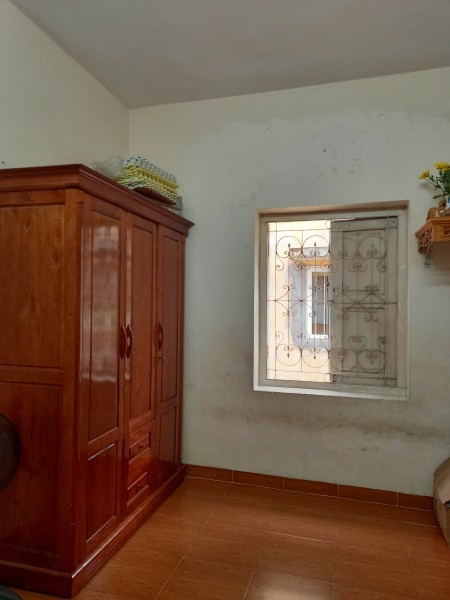 Chính chủ cho thuê nhà N8, tập thể trường CĐCSND 1. 70m2, giá 5,5 triệu