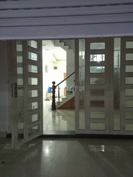 Chưa sử dụng cho thuê nhà Thủ Đúc, 3 tầng, dt 63m2, giá 9 triệu/tháng, lh 0909639097