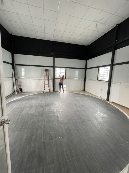 Nhà Mặt Tiền lô góc Phan Văn Trị, diện tích sử dụng 5x25, trệt, 3 lầu trống suốt