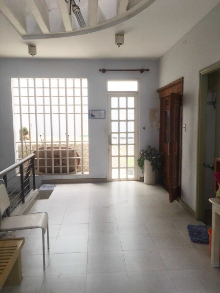 Hot, nhà Mới hẻm 4m Trệt 3 Lầu có 5PN diện tích sử dụng 5,5x20 vào ở liền