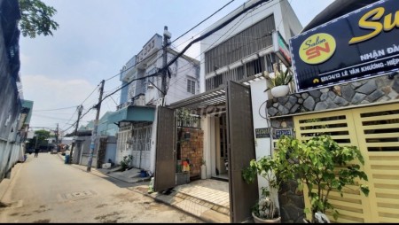 Cho thuê nhà có sẵn nội thất ở 551/34/11 Lê Văn Khương P Hiệp Thành Q12 giá 10tr/th