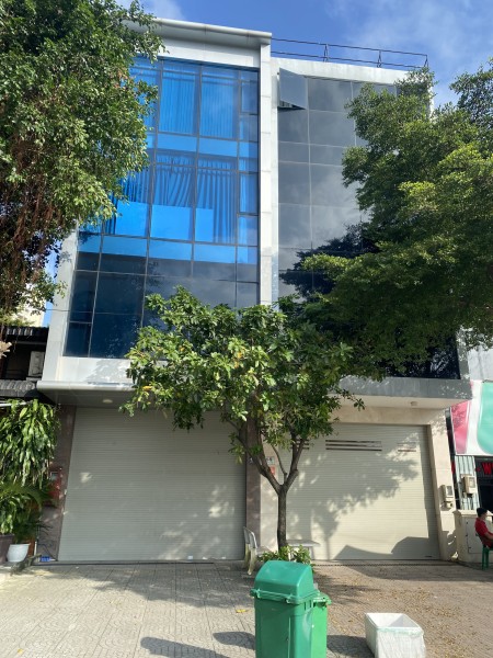 Cho thuê Nhà Văn Phòng Hầm 4 sàn trống suốt 500m2 Nguyễn quý Cảnh