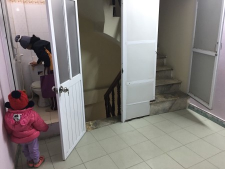 Cho thuê nhà nguyên căn 15m2 x4 tầng - số nhà 80B Ngõ 640 Nguyễn Văn Cừ - Long Biên, 15m2, 2 phòng ngủ, 2 toilet