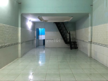 Nhà cho thuê giá tốt 4.5 triệu/tháng, diện tích 72m2, 2 tầng đúc, đường An Phú Đông 9, Quận 12