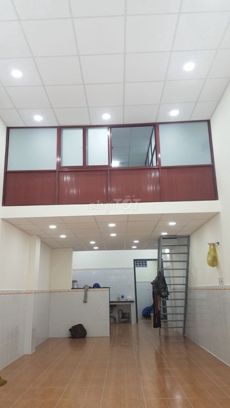 Nhà mới mặt tiền Đường Bạch Vân - gần Chợ Hòa Bình, trệt lửng, 2pn 2wc, diện tích 4x16m