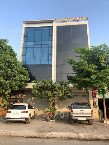 Nhà đường Vũ Tông Phan An Phú Quận 2 ngay cục thuế thành phố 5 tầng giá tốt