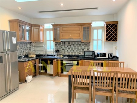 Cho Thuê Nhà Hầm 3 Lầu Đường Nguyễn Văn Hưởng 25 Triệu/tháng thuê lâu dài