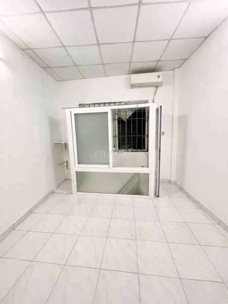 Cho thuê nhà 1 trệt, 1 lầu đúc dtsd 15m2, hẻm an ninh 51/60 Phú Mỹ, Bình Thạnh giá 3.5 triệu/tháng
