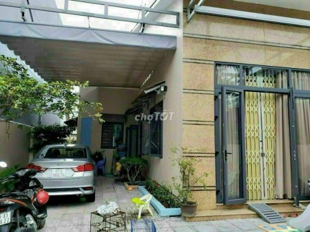 Đường số 27, Quận Thủ Đức cần cho thuê nhà 200m2, 2 tầng đúc, giá 18 triệu/tháng