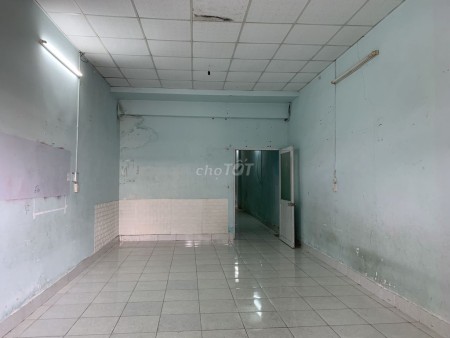 Trống nhà cấp 4 một trệt cần cho thuê nhà rộng 100m2, giá 6 triệu/tháng, đường số 13, Quận 9