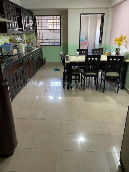 Cho thuê nhà hẻm xe tải khu k300 đường C18 Tân Bình 4x20m trệt 3 lầu có 6 phòng