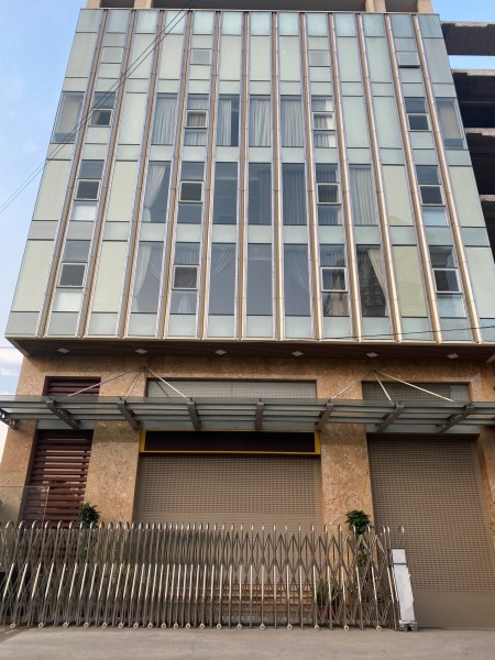 Cho Thuê Tòa Văn Phòng Trần Não 16x23m - Hầm 6 Lầu Thang Máy