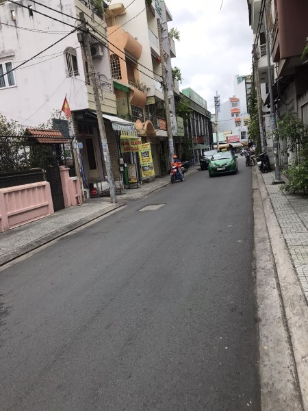 Cho thuê nhà mới sơn sửa 2 tầng diện tích sử dụng 4,7x15 nhà suốt tiện thiết kế