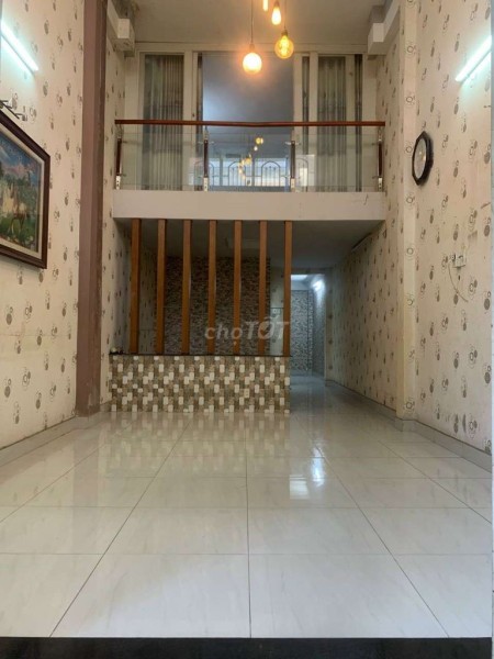 Hẻm an ninh 2 xẹt đường Âu Cơ, Tân Bình cần cho thuê giá 8.5 triệu/tháng dtsd 52m2