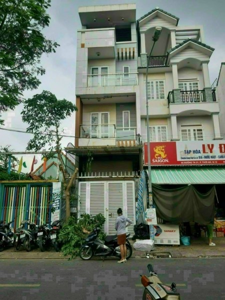 Cho thuê nhà mặt tiền An Dương Vương, phường 4 Quận 5, 1 trệt 1 lầu đúc kiên cố