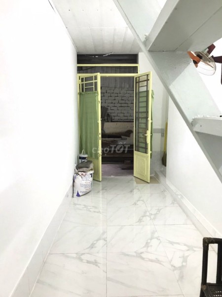 Nguyên căn chính chủ cần cho thuê nhà 16m2, giá 2.5 triệu/tháng, hẻm 967 Trần Xuân Soạn Quận 7