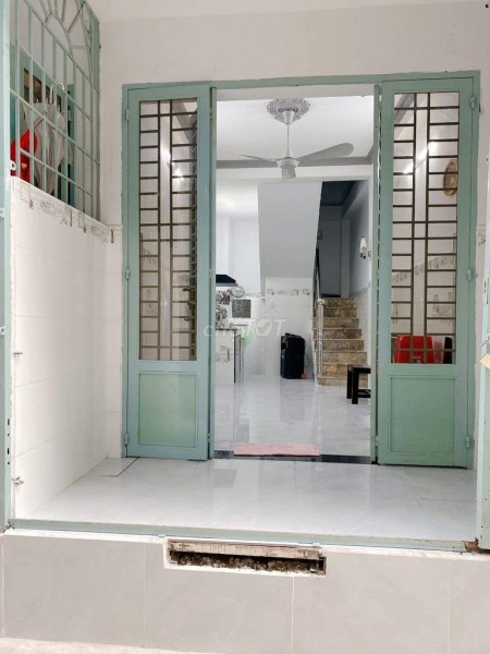 Hẻm 42/22A Ung Văn Khiêm, Quận Bình Thạnh cần cho thuê giá 6.5 triệu/tháng, dtsd 21m2