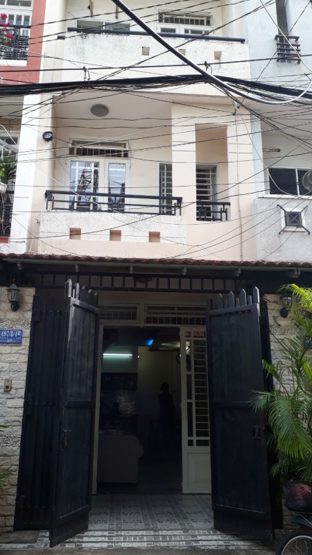 Cho thuê nhà nguyên căn hẻm xe tải đối diện Emart Gò Vấp liên hệ 0355965612