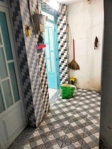 Nguyên căn hẻm 271 Lê Văn Lương, Quận 7 cần cho thuê nhà rộng 18m2, giá 4 triệu/tháng