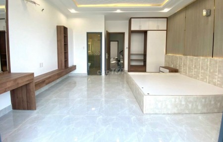 Mặt tiền Nguyễn Văn Đậu, Bình Thạnh cần cho thuê nhà 4 tầng, dt 100m2, giá 22 triệu/tháng