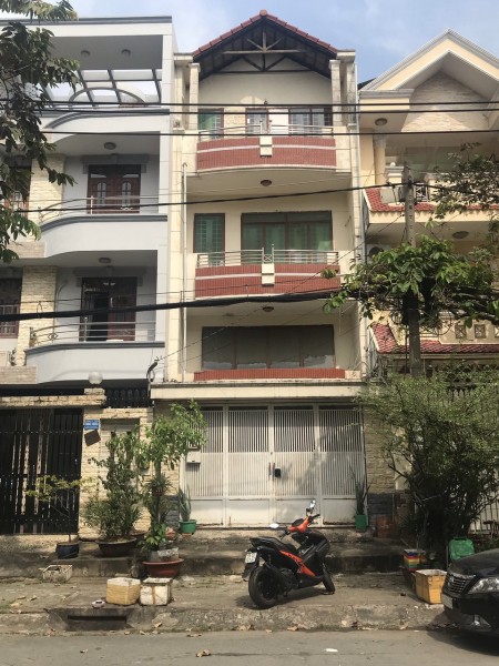 Cho Thuê Nhà số 302 Bình Lợi P13 Q. Bình Thạnh, 5mx22m 1 Trệt, 1 Lửng, 2 Lầu có 5PN 6 Toilet