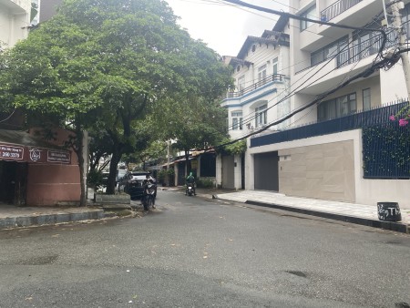 Cho thuê căn góc 2mt khu sân bay 9b Lam Sơn P2 Tân Bình 5x13m trệt 2 lầu giá 20 triệu