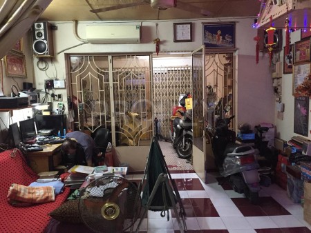 Nhà mặt tiền Đường Lê Thị Bạch Cát, Trệt 1 Lầu 2PN 2WC, DT 4.55x18.5m, Giá 16 Triệu