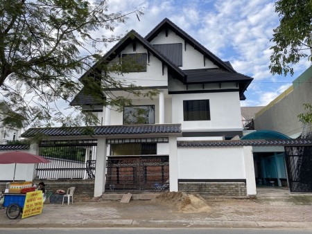 Biệt Thự Thảo Điền diện tích sử dụng 700m2 sân rộng mở nhà hàng, trường học