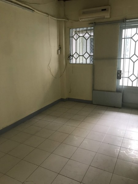 Nhà cho thuê nguyên căn ở lâu dài khu dân cư đông đúc, giá tốt 6.5 triệu/tháng