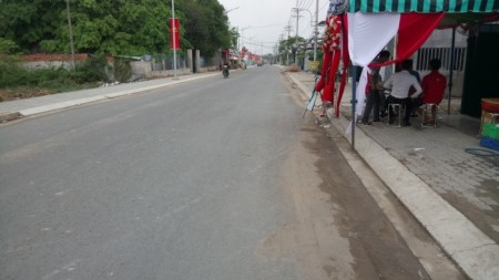 Cho thuê nhà Mặt tiền 8x10 Giá 5tr Lại Hùng Cường, VLB, Bình Chánh