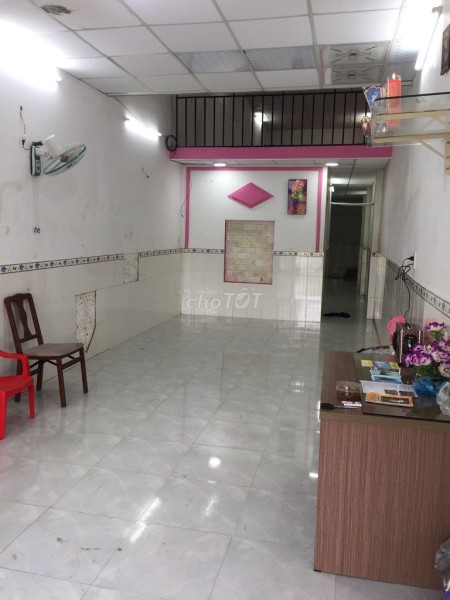 Nhà trống chủ cần cho thuê nhà rộng 96m2, đường Nguyễn Văn Linh, Bình Chánh, giá 9 triệu/tháng