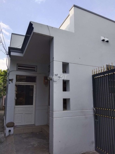 Nguyên căn chủ cần cho thuê giá 8 triệu/tháng, dtsd 70m2, mt 88 đường số 9, Thủ Đức