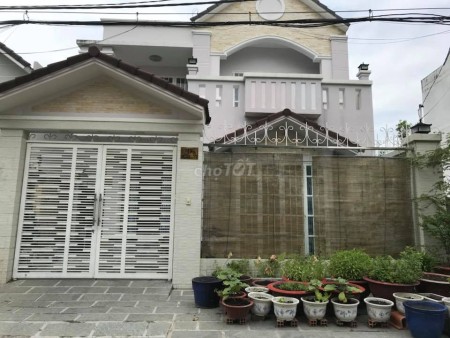 Chủ cho thuê nhà rộng 200m2, 2 tầng đúc, giá 35 triệu/tháng, đường số 19C, Bình Tân