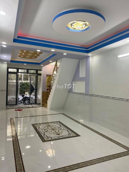 Cho thuê nhà hẻm chính chủ Bình Chánh, dtsd 144m2, giá 11 triệu/tháng, lh 0902172053