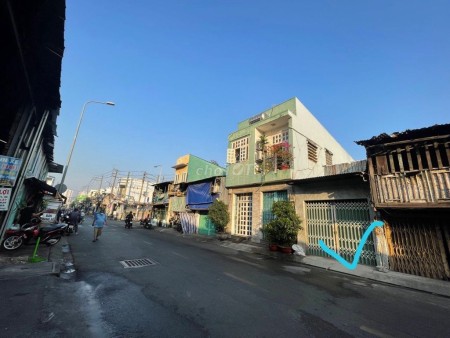 Cần cho thuê nhà mặt tiền Quận 6, dtsd 38.4m2, giá 9 triệu/tháng, lh 0909678735, 38.4m2, 2 phòng ngủ, 1 toilet
