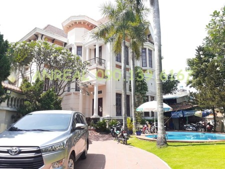 Villa sang trọng lịch sự an ninh cực kỳ cao cho thuê