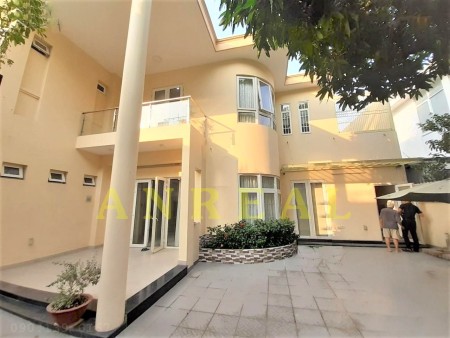 Biệt Thự Cao Cấp Tại An Phú - Hồ Bơi Sân Vườn diện tích sử dụng 800m2