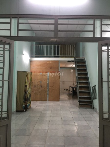 Trống nhà đường Thới An 19, Quận 12 cần cho thuê nhanh giá 4.5 triệu/tháng, dtsd 67.5m2