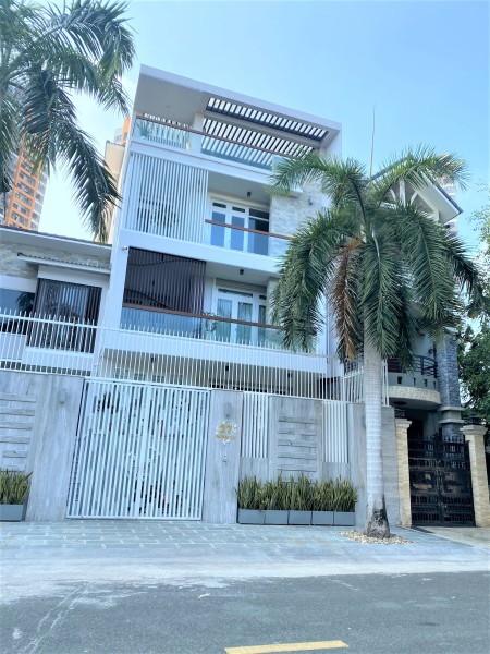 Biệt thự văn phòng gần Song Hành Có Hầm giá cho thuê 70 triệu/tháng lhcc