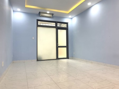 Mình có căn nhà đường Bùi Tá Hán, Q2, cần cho thuê giá 30 triệu/tháng, lhcc