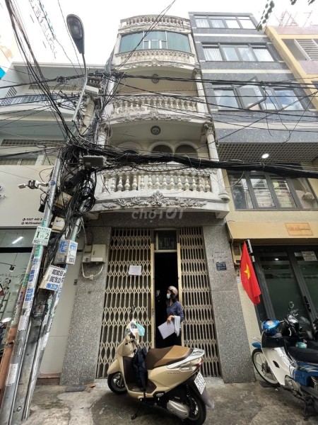 Chính chủ cần cho thuê nhà hẻm 382/9 Nguyễn Thị Minh Khai, rộng 270m2, giá 65 triệu/tháng