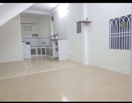 Hẻm Âu Cơ, Quận Tân Bình cần cho thuê nhà rộng 60m2, giá 11 triệu/tháng, lhcc