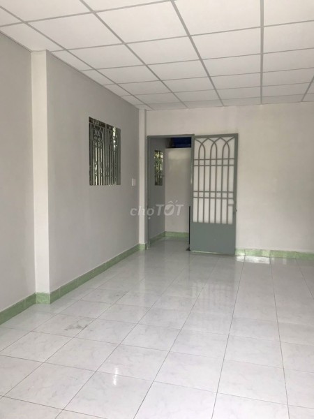 Trống nhà rộng 40m2, kiến trúc đẹp cần cho thuê giá 8 triệu/tháng, hẻm 184 Nguyễn Xí, Bình Thạnh
