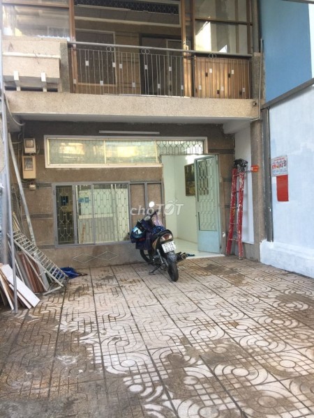 Nguyên căn chính chủ cần cho thuê giá 15 triệu/tháng, dtsd 121.5m2, đường Minh Phụng, Quận 6, 121.5m2, 2 phòng ngủ, 1 toilet