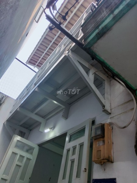 Chưa sử dụng cho thuê nhanh nguyên căn dt 20m2, giá 4 triệu/tháng, đường Chế Lan Viên