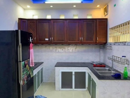 Cho thuê nhà giá rẻ Quận 5, dtsd 80m2, giá 12 triệu/tháng, liên hệ 0783317996
