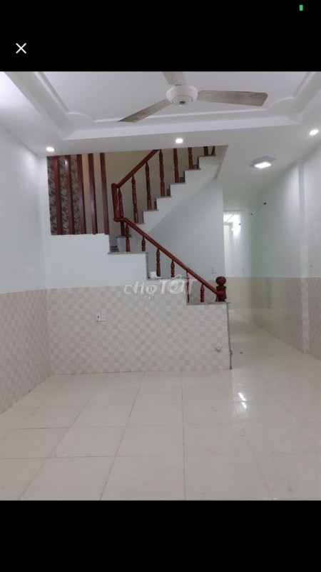 Chính chủ cho thuê nhanh nguyên căn Quận 12, dtsd 128m2, giá 6.5 triệu/tháng, lh 0901347215