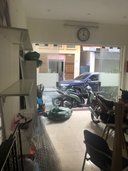 Cho thuê nhà 3 tầng diện tích 30m2 liên hệ 0913005297 khu dân cư sầm uất